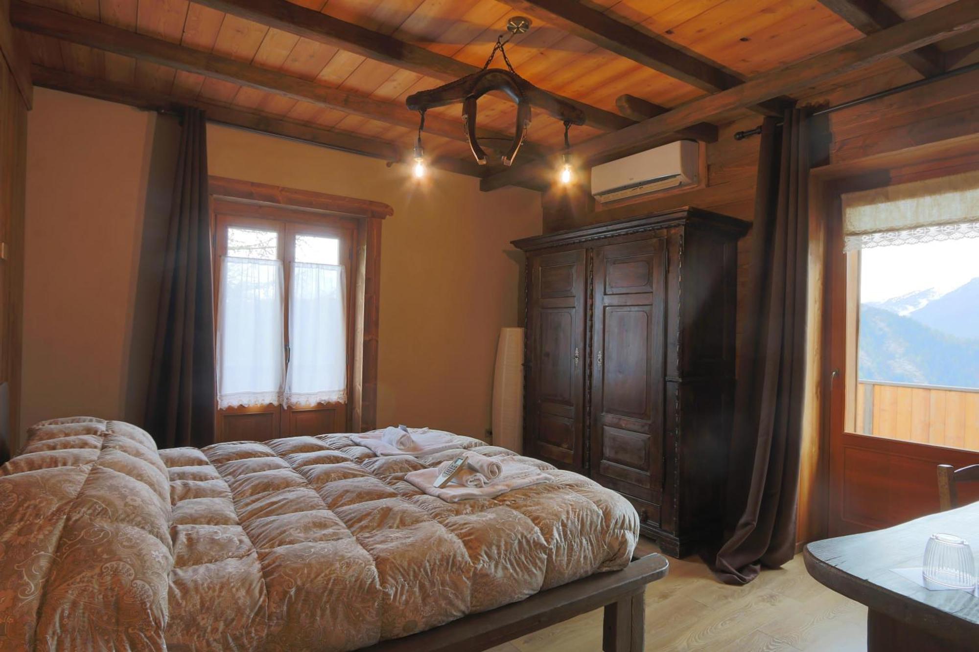 Hotel Lou Subric à Stroppo Extérieur photo